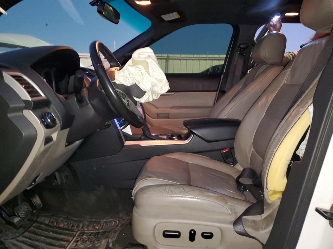 2013 Ford Explorer - Image 7