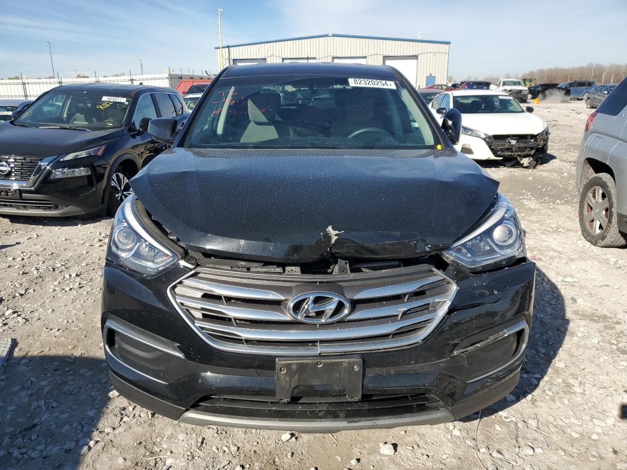 2018 Hyundai Santa Fe - Image 5