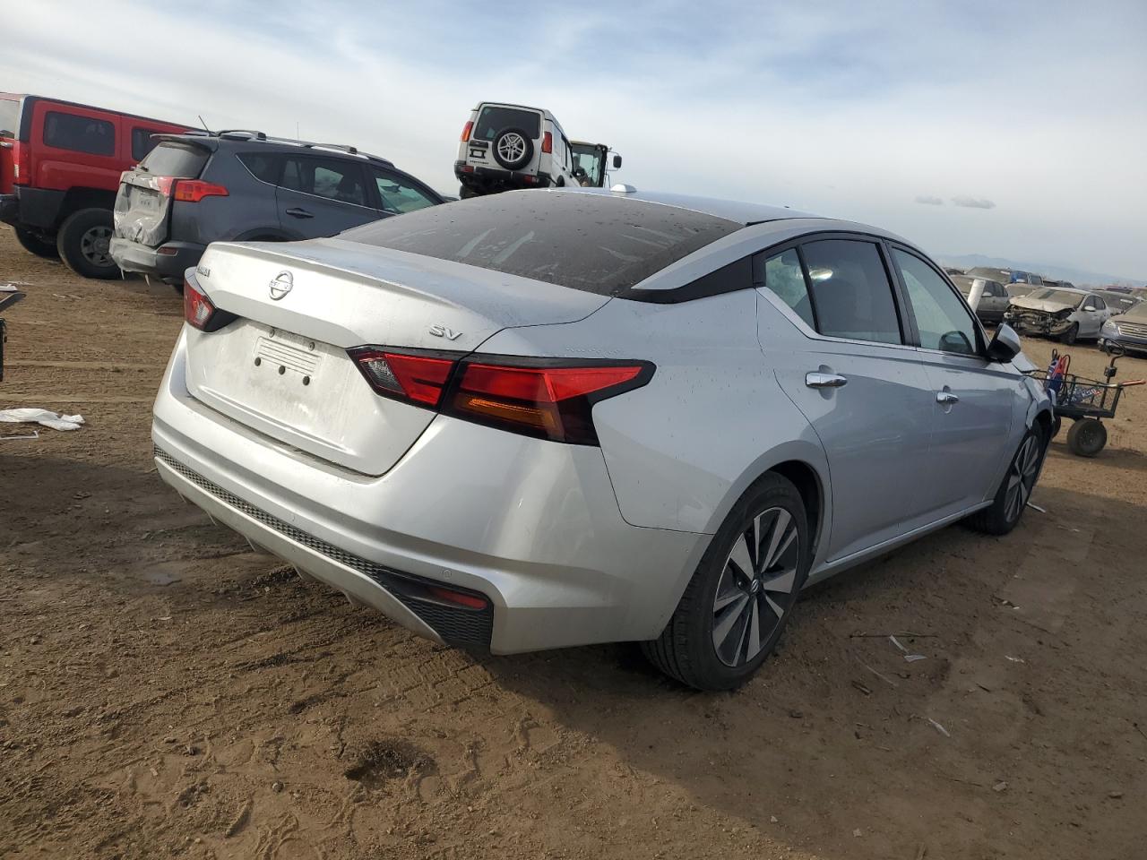 2021 Nissan Altima - Image 3