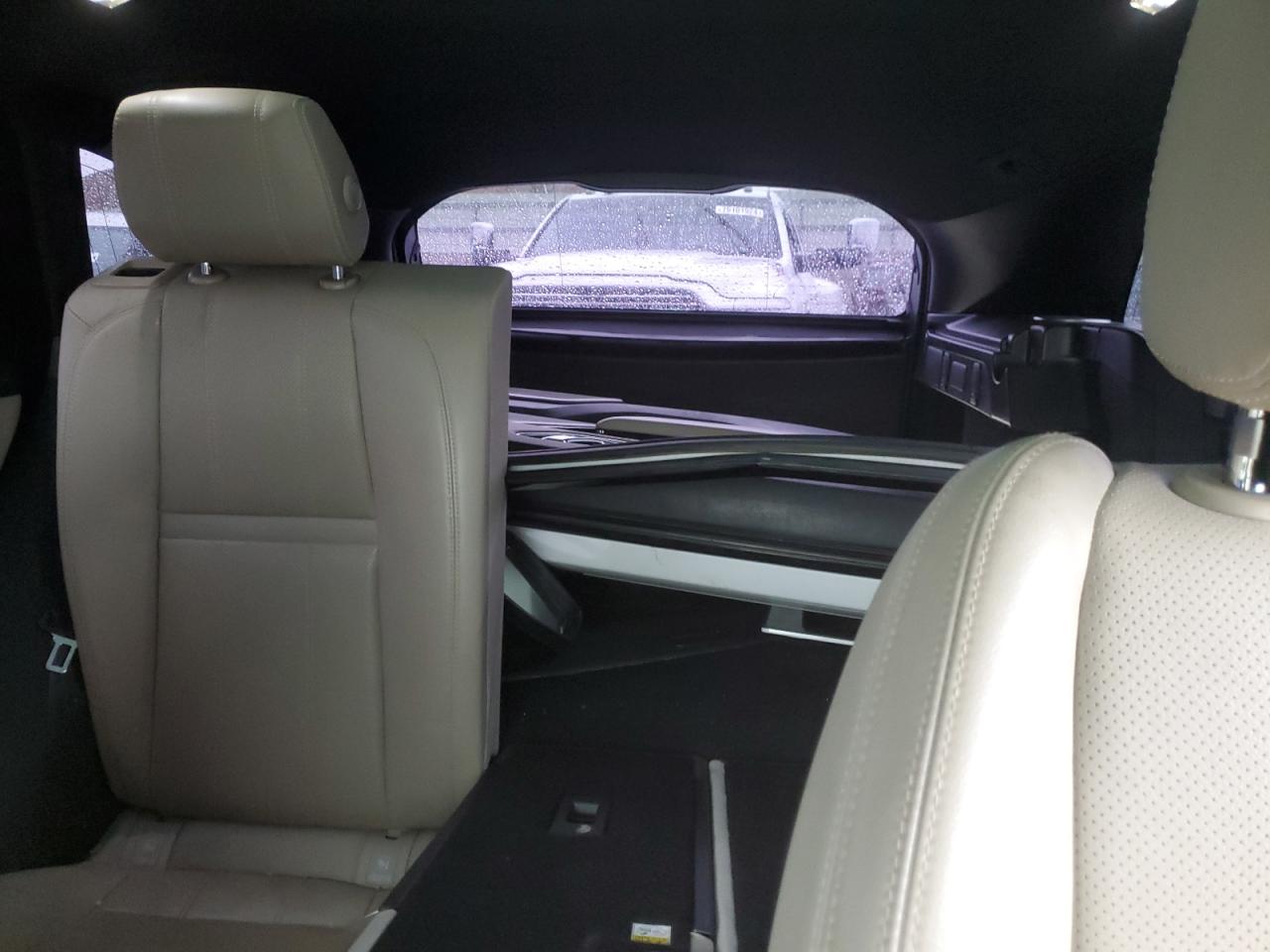 2018 Land Rover Range Rover - Image 10