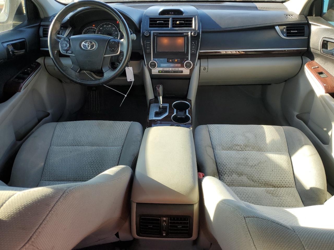 2013 Toyota Camry - Image 8