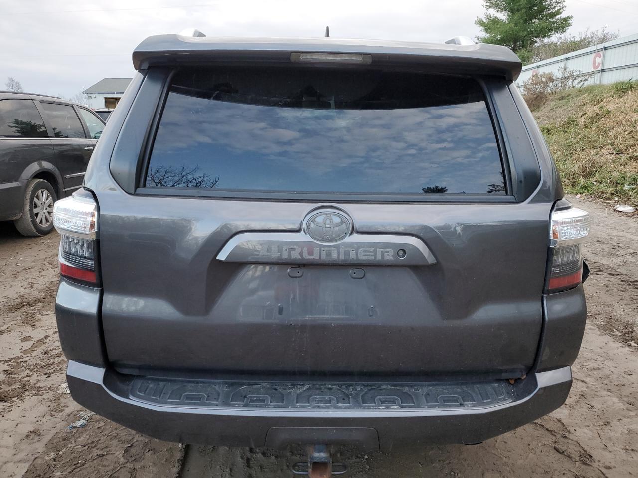 2017 Toyota 4Runner Sr5/Sr5 Premium VIN: JTEBU5JRXH5431477 Lot: 80874324