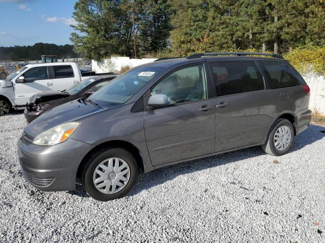 2004 Toyota Sienna Ce