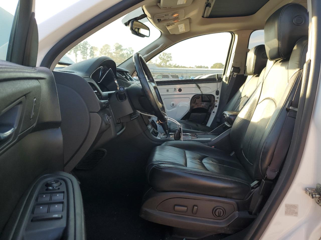 2013 Chevrolet Traverse - Image 7