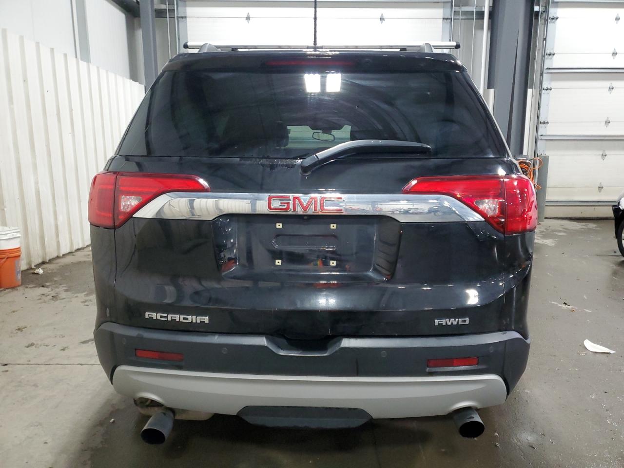 2018 GMC Acadia - Image 6