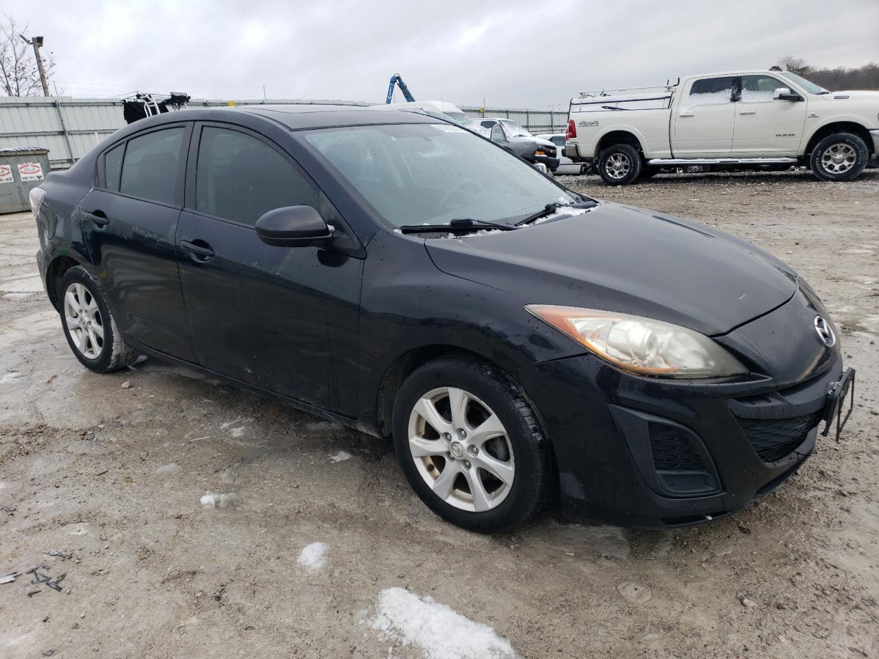 2011 Mazda 3 I VIN: JM1BL1VF4B1357200 Lot: 81357514