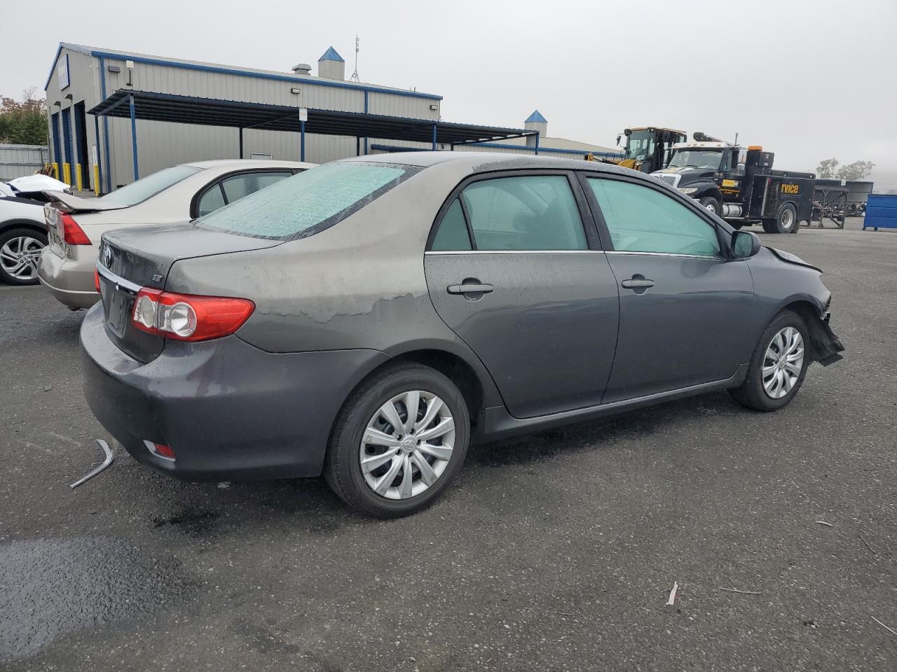 VIN 2T1BU4EE0DC114391 2013 TOYOTA COROLLA no.3