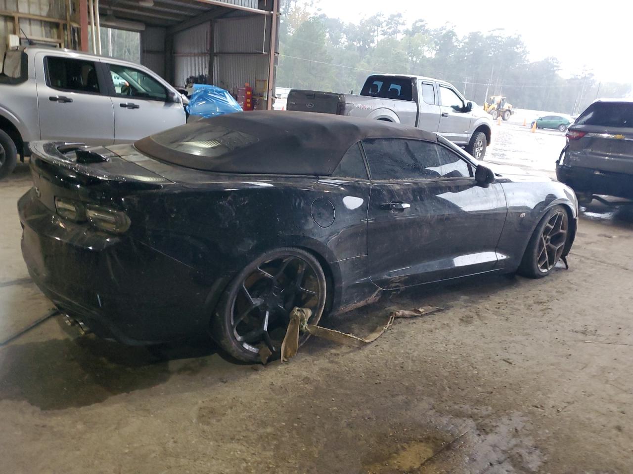 2020 Chevrolet Camaro - Image 3