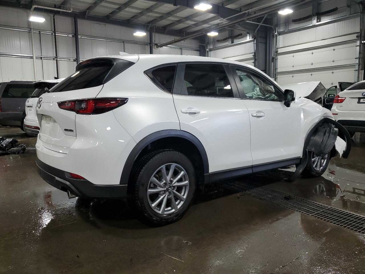 2023 Mazda CX-5 - Image 3