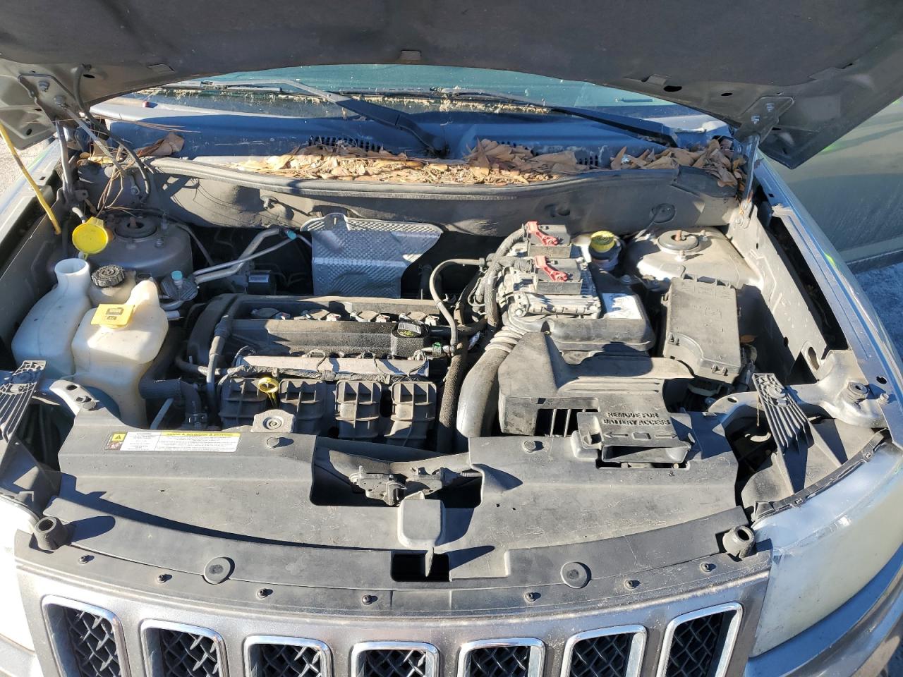 2013 Jeep Compass - Image 13