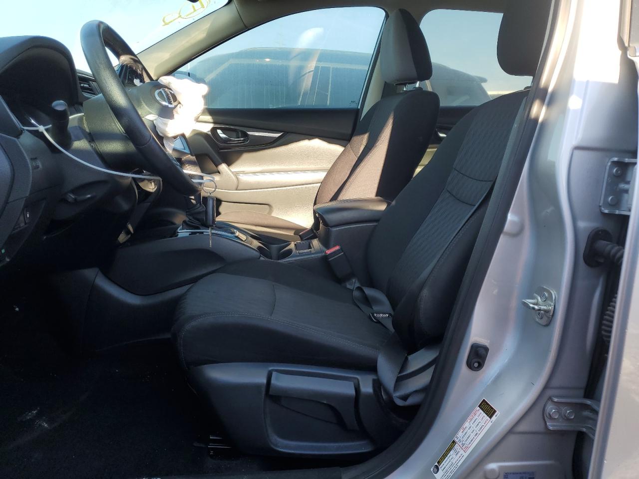 2019 Nissan Rogue - Image 7