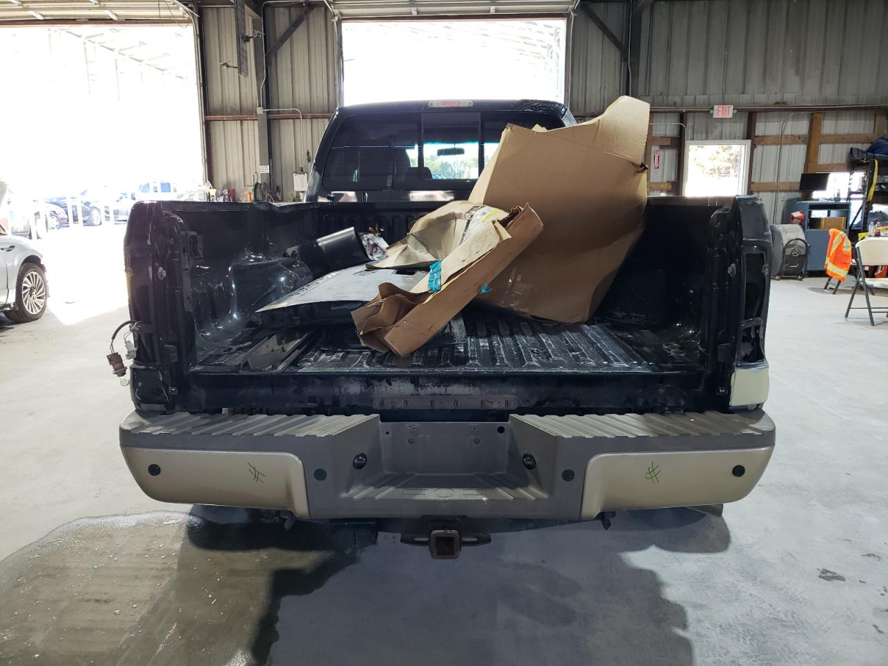 2011 Ford F350 - Image 6