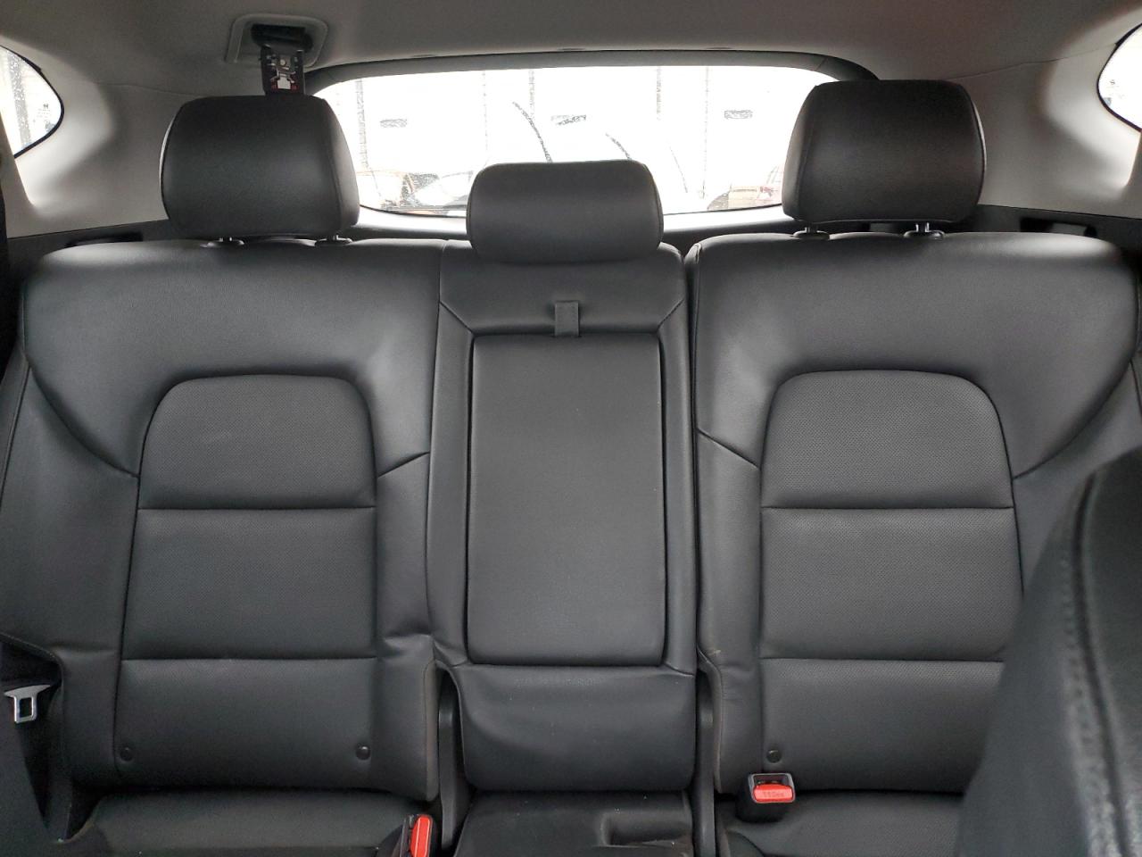 2017 Hyundai Tucson - Image 10