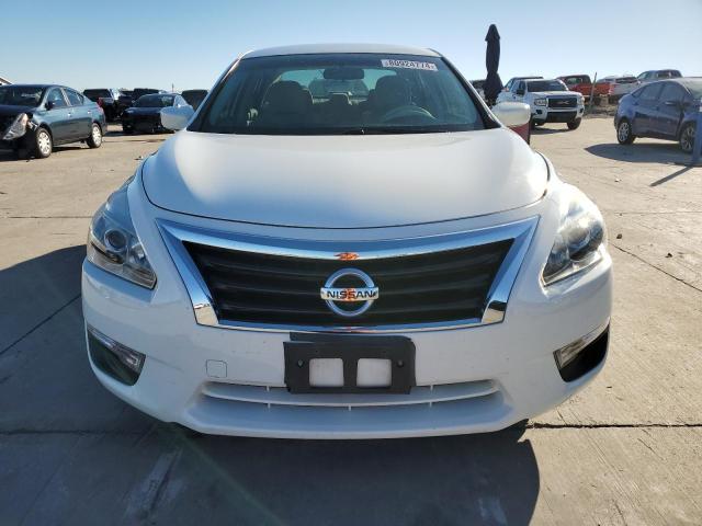  NISSAN ALTIMA 2015 Белы