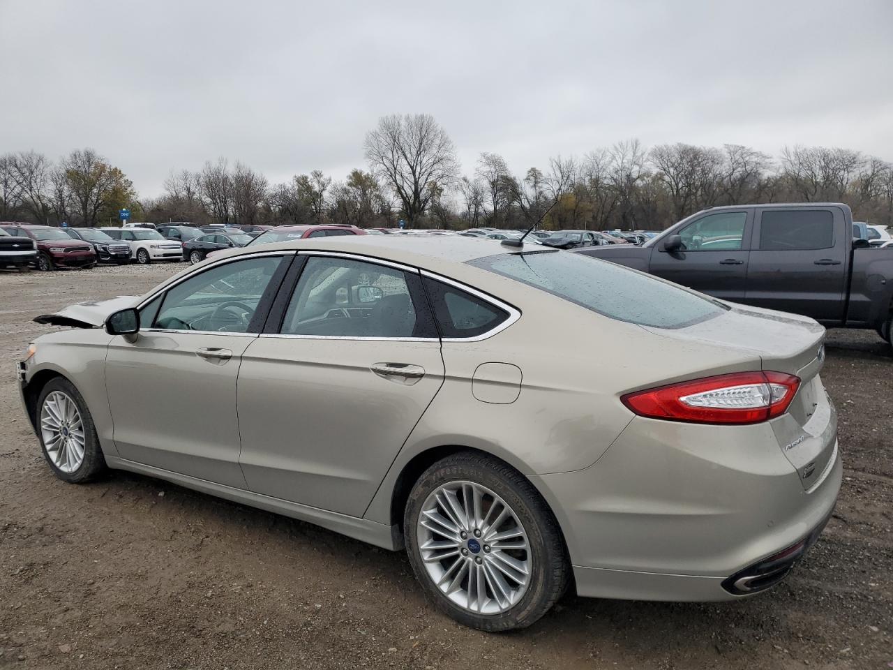 2015 Ford Fusion - Image 2