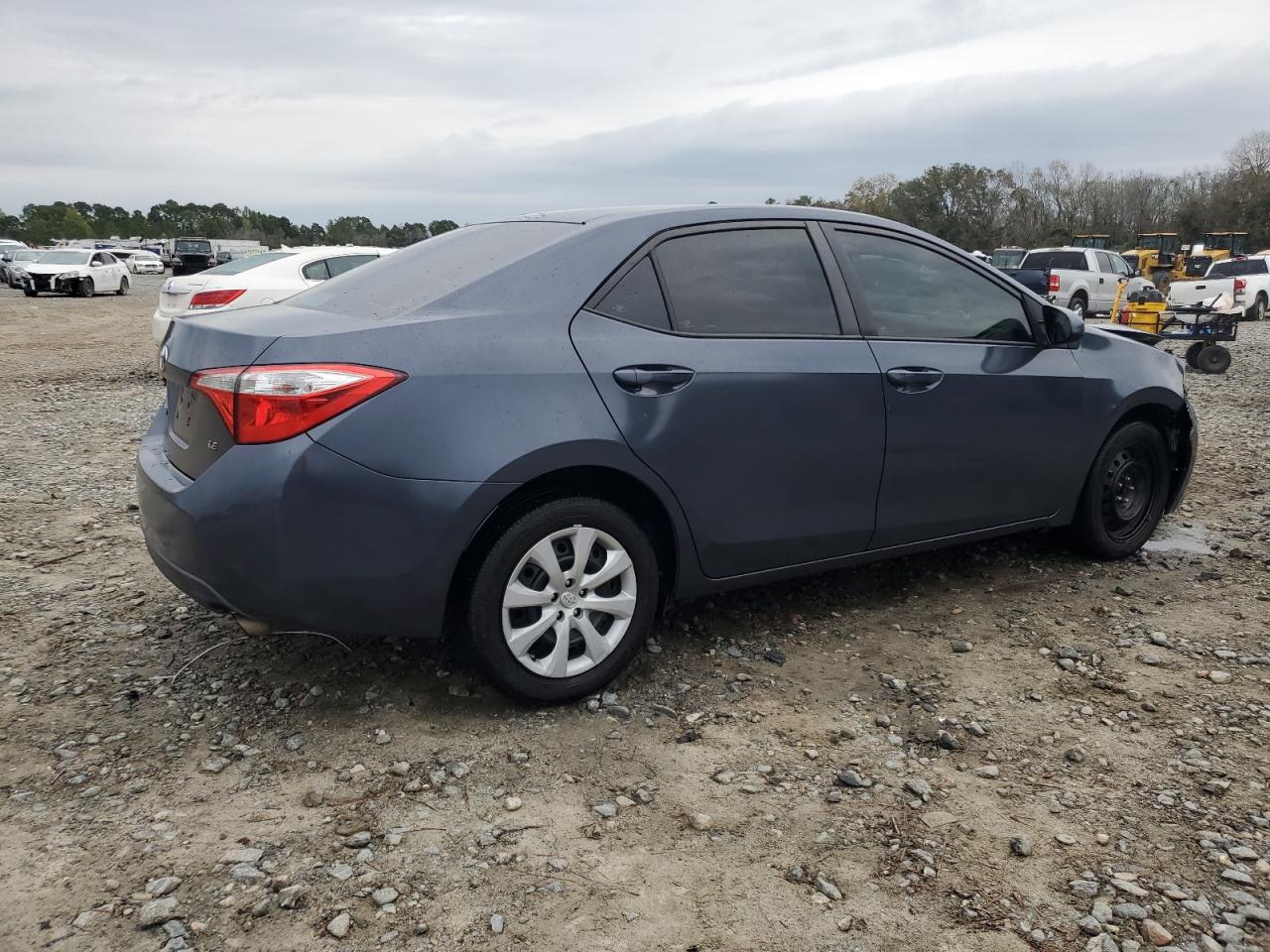 VIN 5YFBURHE6GP370838 2016 TOYOTA COROLLA no.3