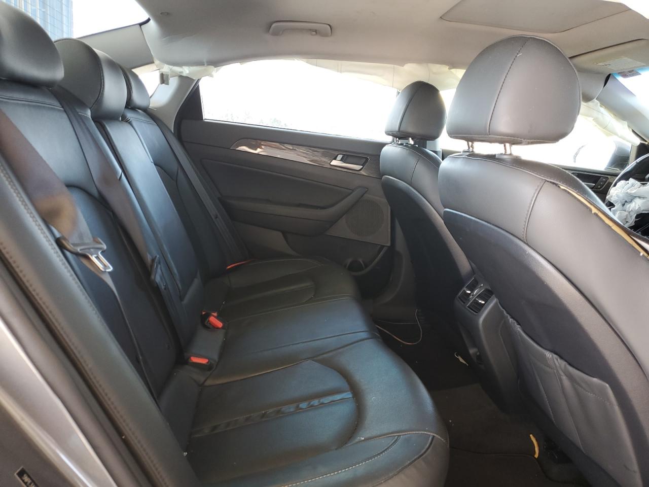 2018 Hyundai Sonata - Image 10