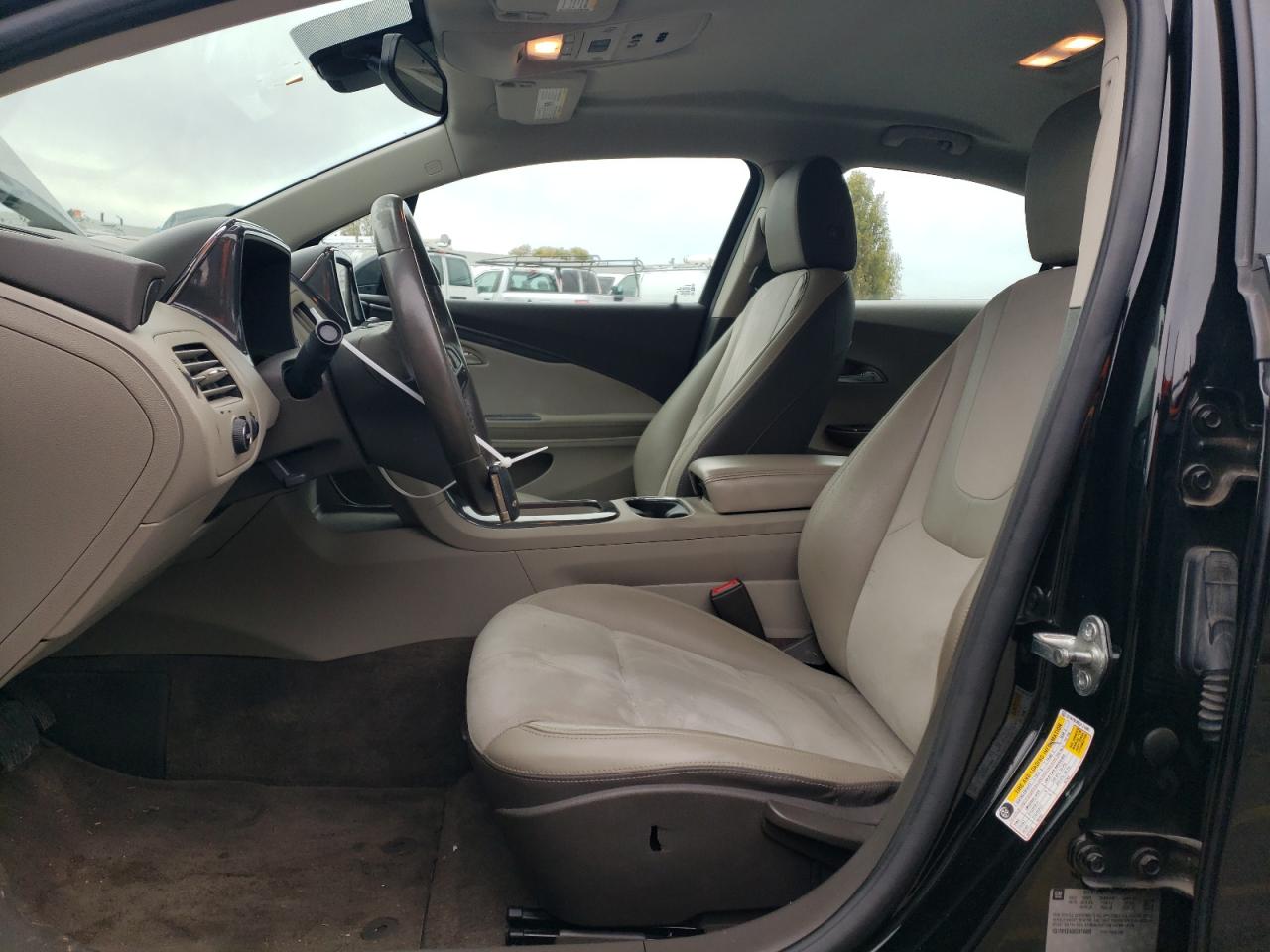 2014 Chevrolet Volt - Image 7