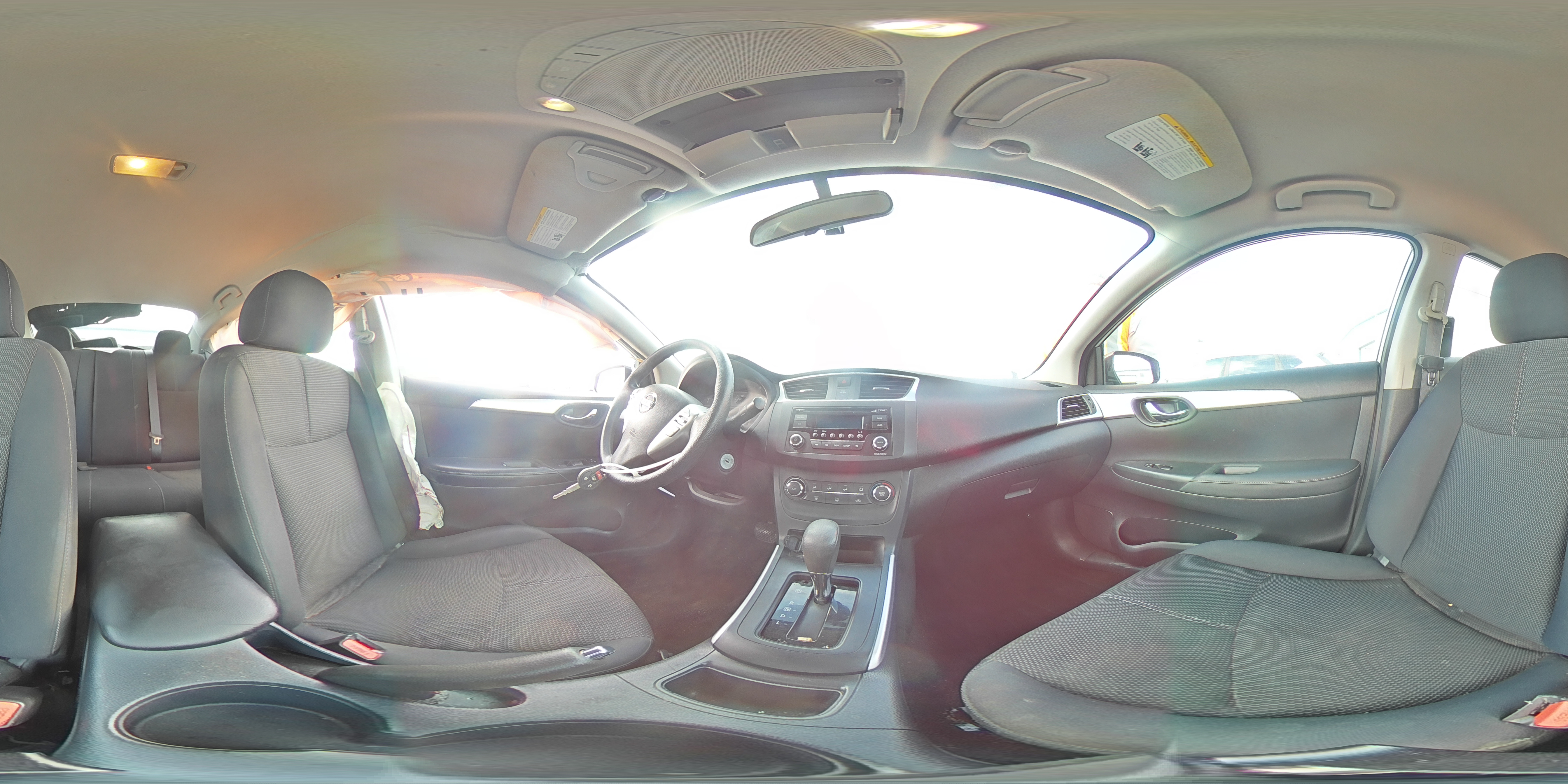 2016 Nissan Sentra - Image 15
