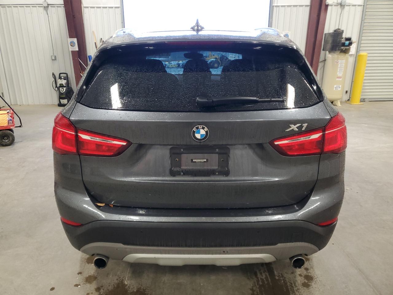 VIN WBXHT3C37J5K23709 2018 BMW X1 no.6