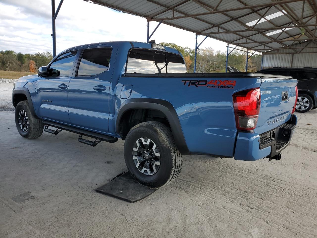 VIN 3TMCZ5AN3KM190466 2019 TOYOTA TACOMA no.2