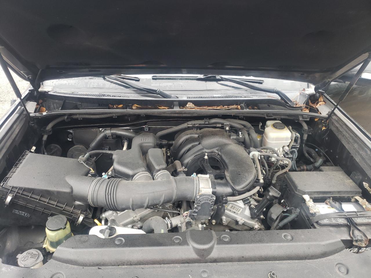 2010 Toyota 4Runner - Image 12