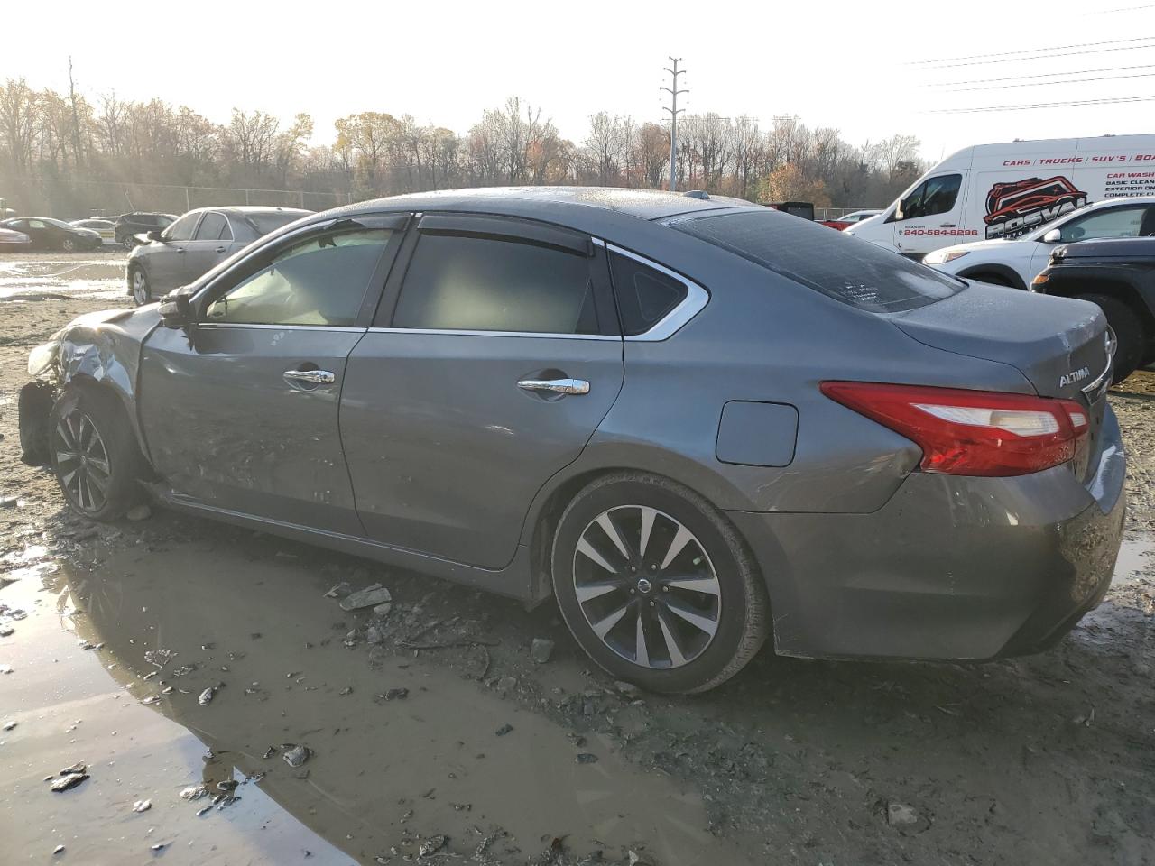 2018 Nissan Altima - Image 2