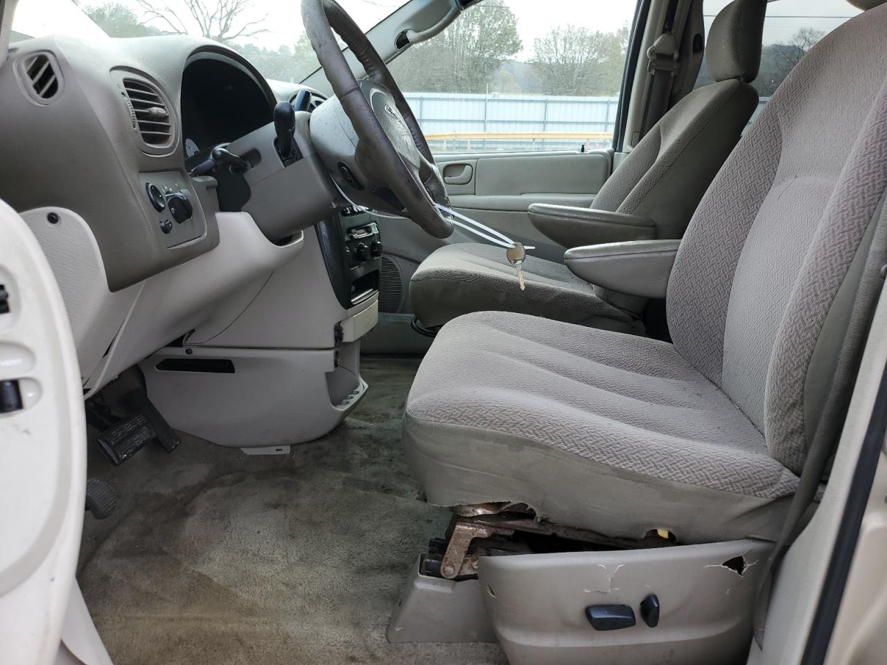 2007 Dodge Caravan - Image 7