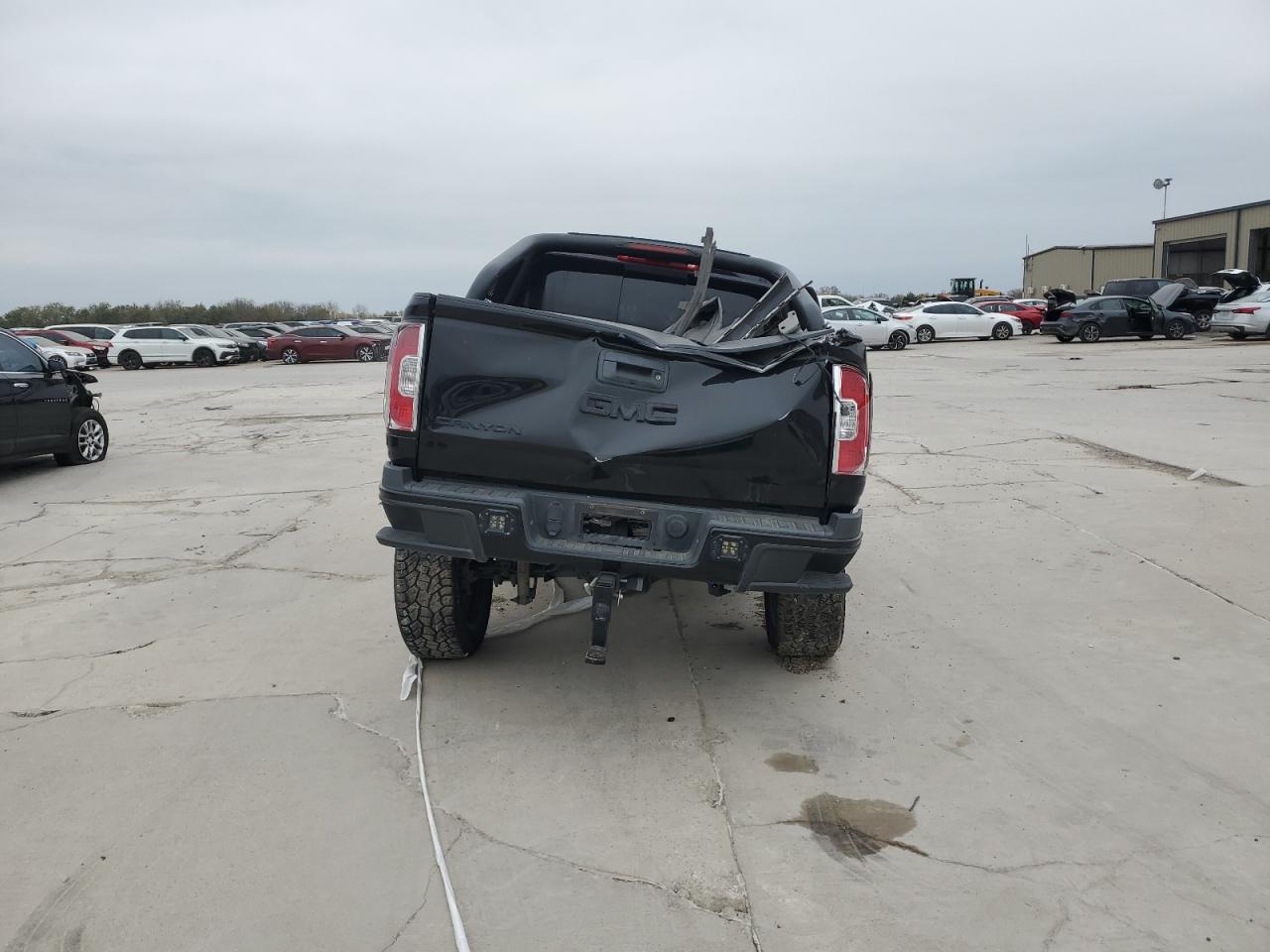 2018 GMC Canyon - Image 6