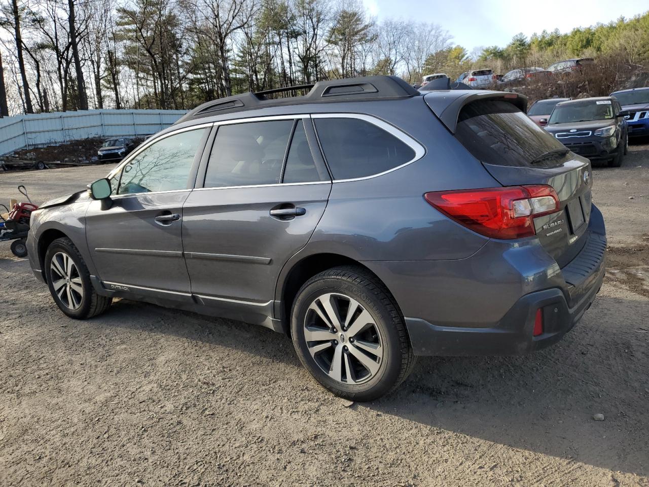 2019 Subaru Outback - Image 2