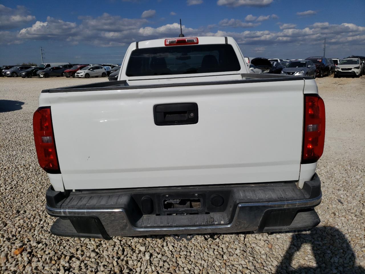 VIN 1GCHSBEA4K1145095 2019 CHEVROLET COLORADO no.6