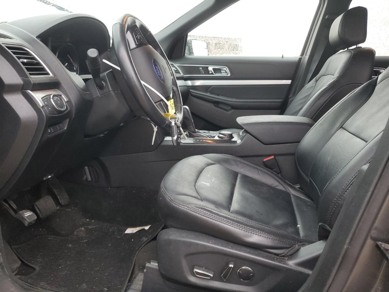 2017 Ford Explorer - Image 7