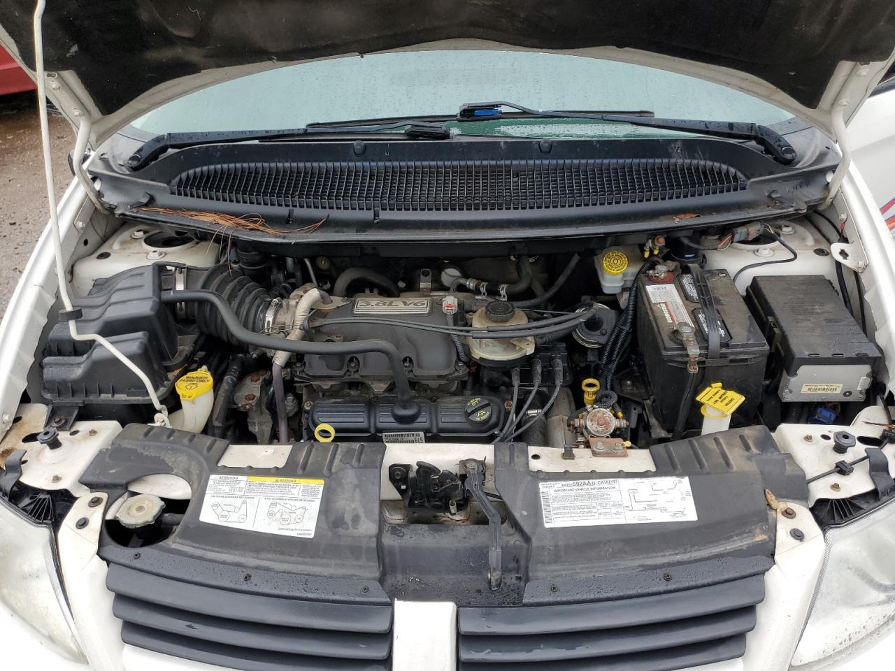 2006 Dodge Caravan - Image 13