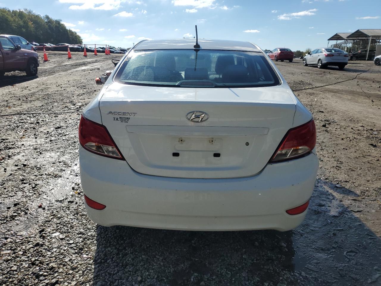 2015 Hyundai Accent Gls VIN: KMHCT4AE3FU853348 Lot: 80911914