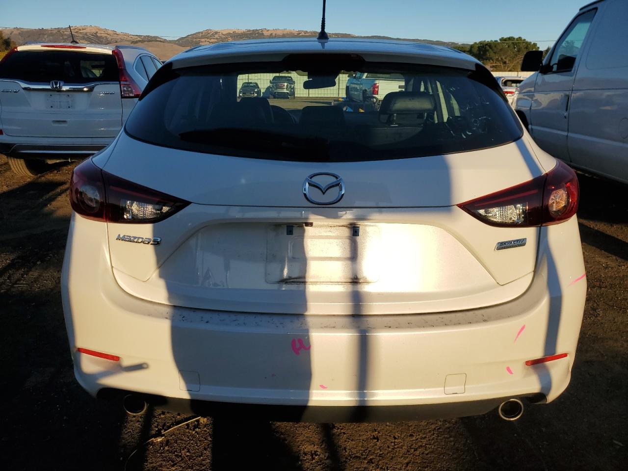 2018 Mazda 3 - Image 6