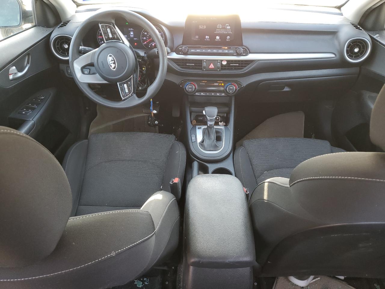 2019 Kia Forte - Image 8