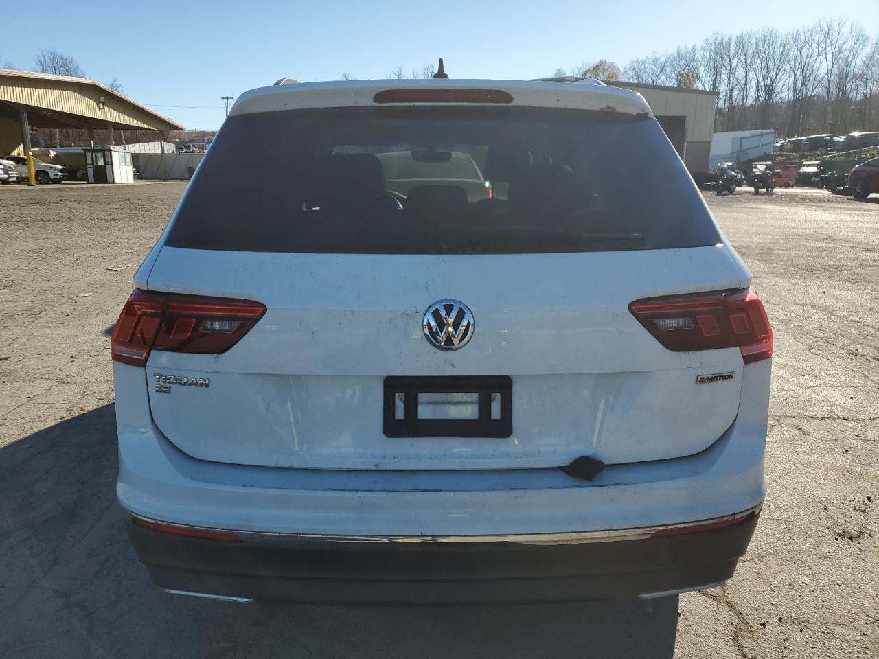 2021 Volkswagen Tiguan - Image 6