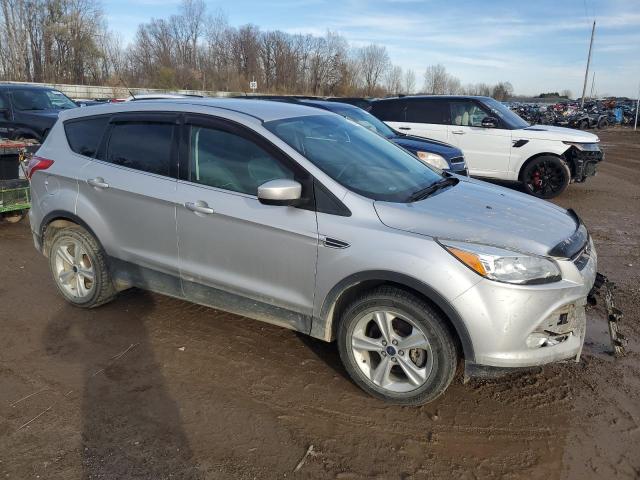 Паркетники FORD ESCAPE 2015 Серебристый