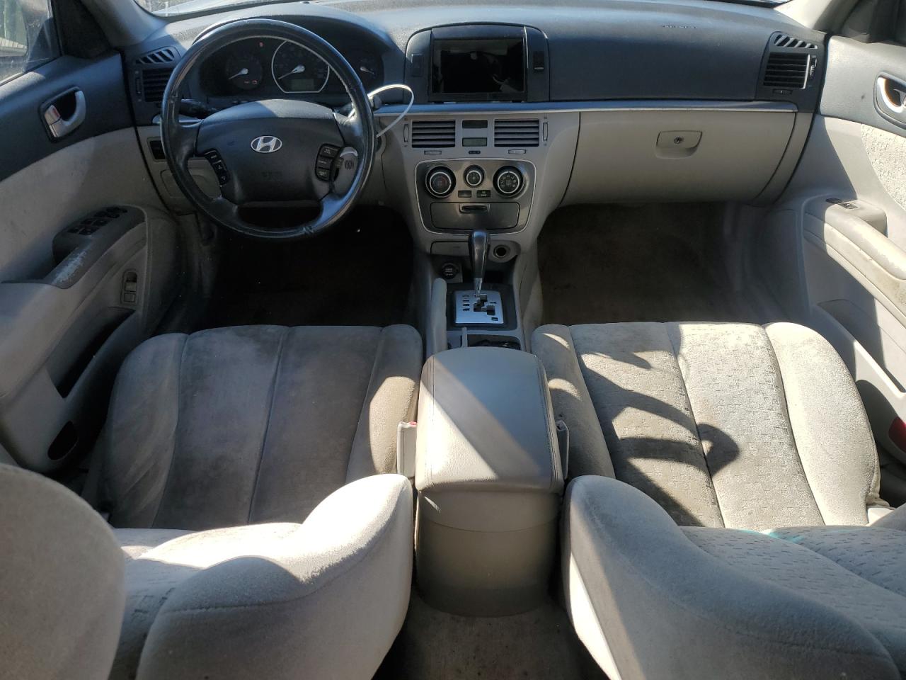 2006 Hyundai Sonata - Image 8
