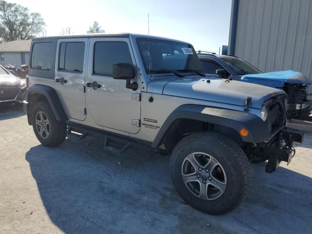  JEEP WRANGLER 2017 Srebrny