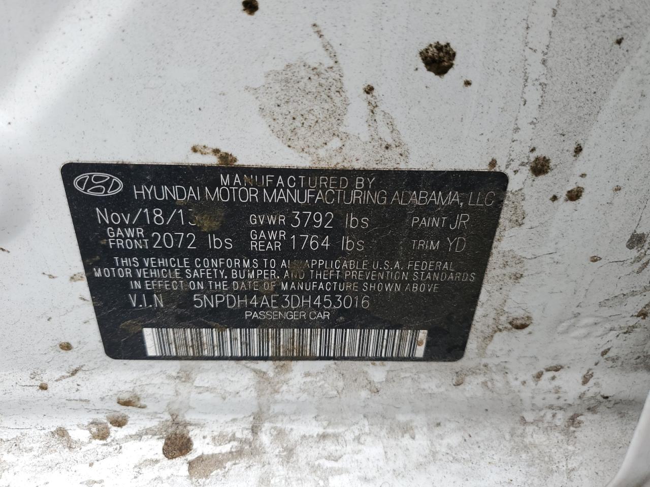 2013 Hyundai Elantra - Image 12