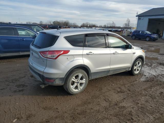 Паркетники FORD ESCAPE 2015 Серебристый