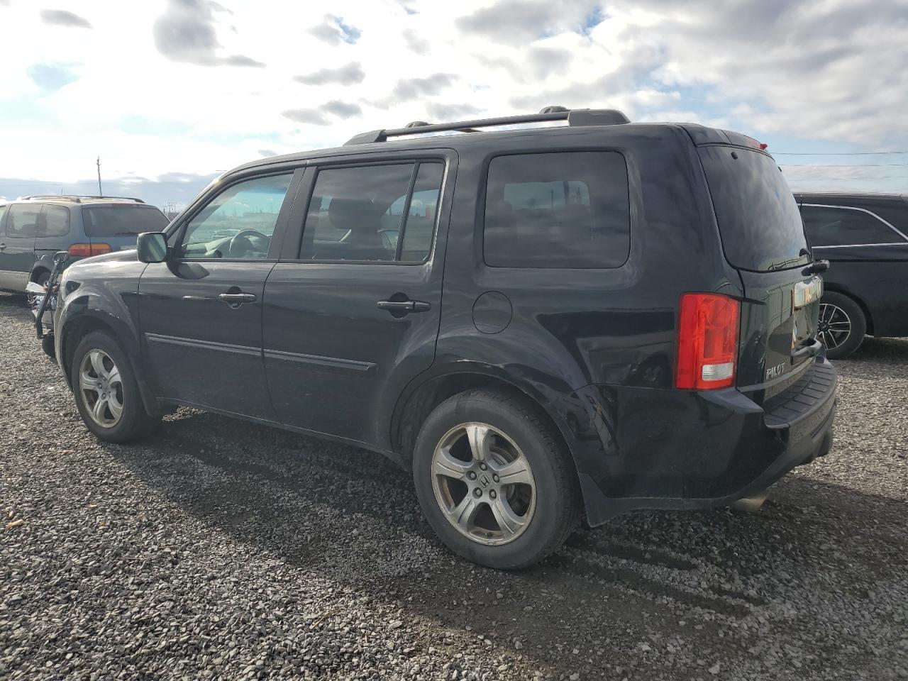 2012 Honda Pilot - Image 2
