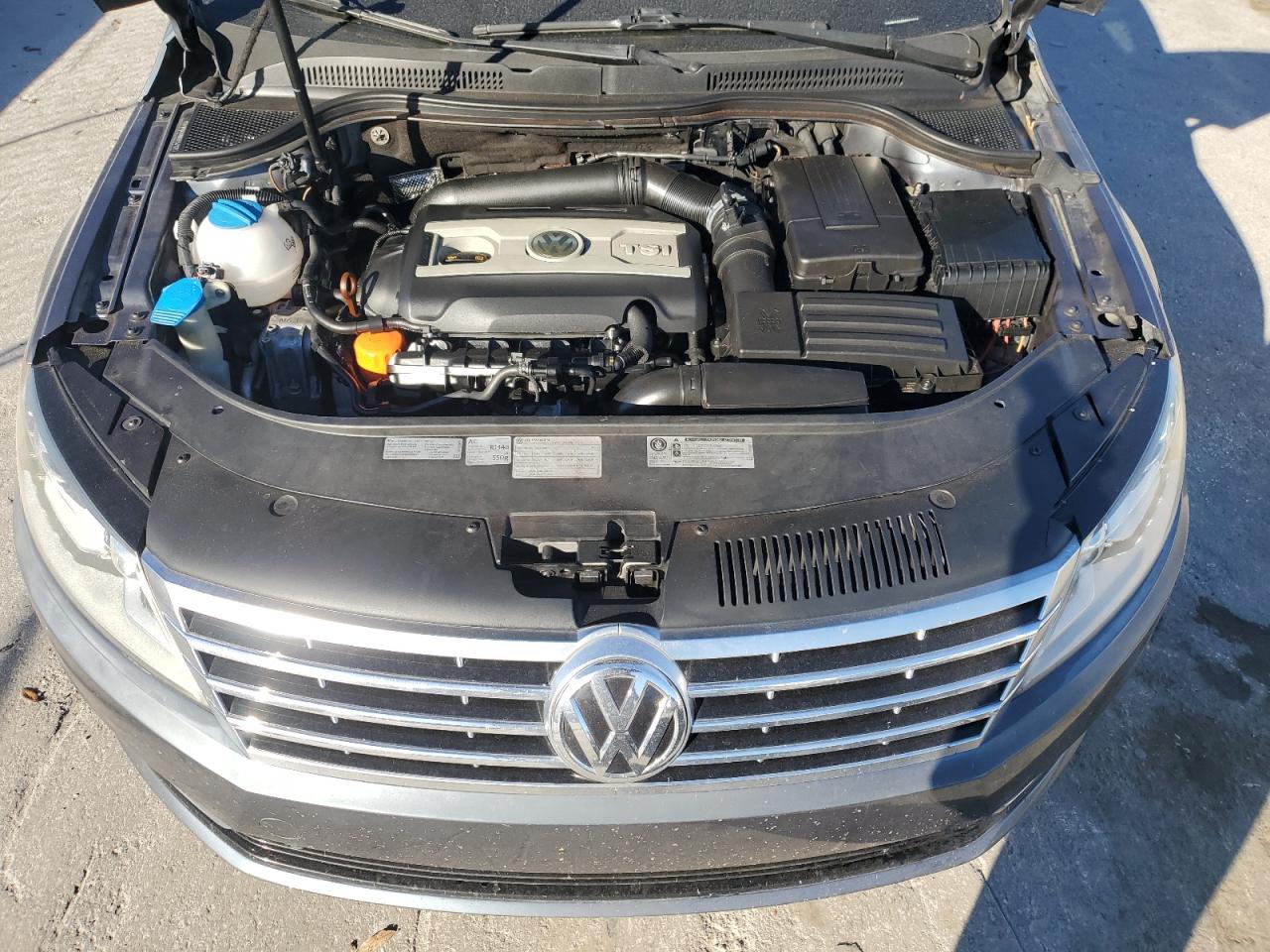 2013 Volkswagen Passat CC - Image 11