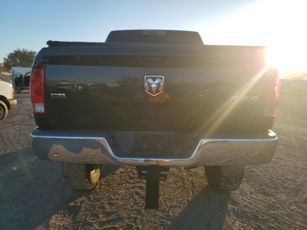 2018 Ram 2500 Slt VIN: 3C6UR5DL7JG215596 Lot: 79746464