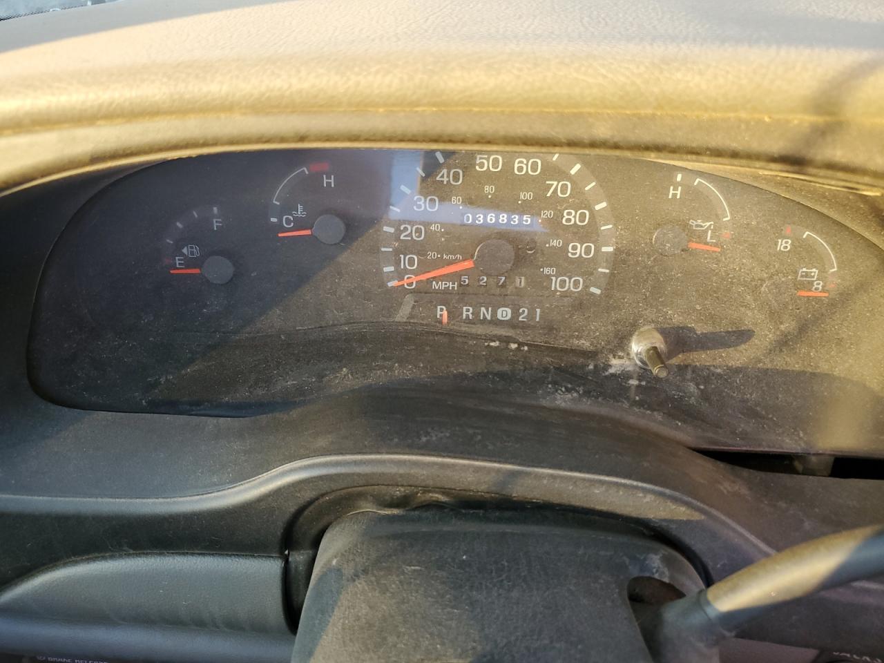 2000 Ford Econoline E450 Super Duty Cutaway Van VIN: 1FDXE45S2YHB92872 Lot: 77372604