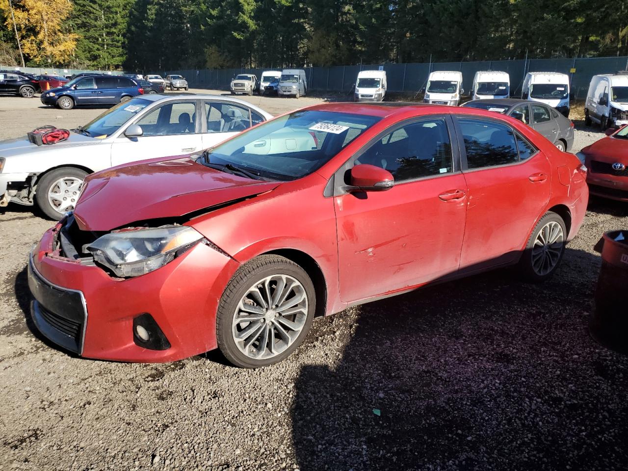 VIN 5YFBURHE8EP156995 2014 TOYOTA COROLLA no.1