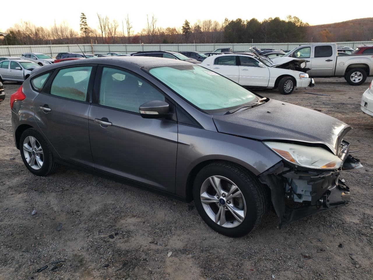 VIN 1FADP3K28DL338771 2013 FORD FOCUS no.4