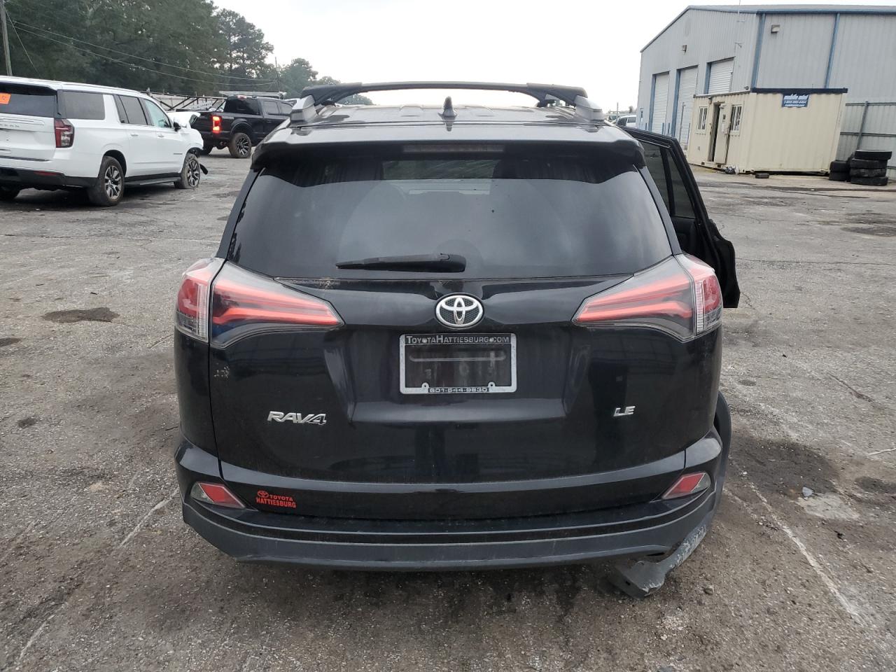 VIN 2T3ZFREV2HW356312 2017 TOYOTA RAV4 no.6