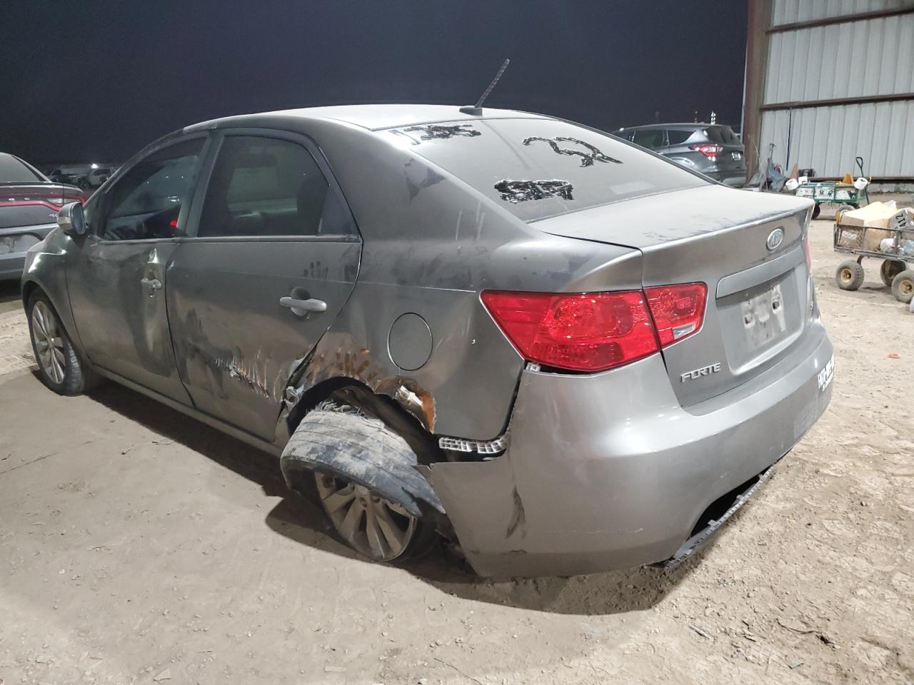 2010 Kia Forte - Image 2